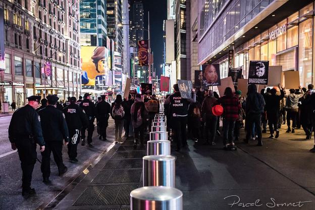 USA - NYC Shut It Down